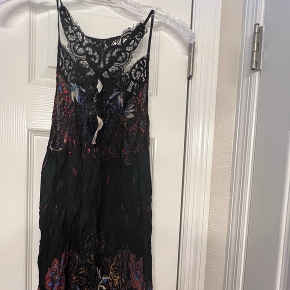 Free People brand new adorable dress excellent condition never worn lace detail - Picture 11 of 16